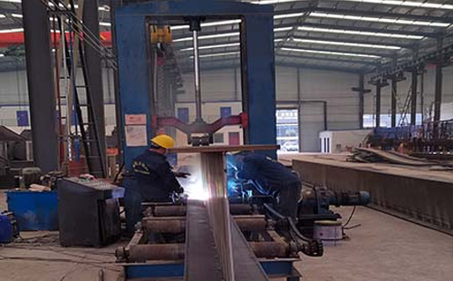 甘肃金川金川钢结构厂房建造前的准备工作 甘肃金川金川钢结构厂房建造前的准备工作